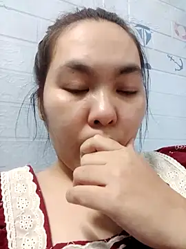 Snapshot of Milk_tea2k chatting on February 23, 1:41 pm Milk tea2k online show from February 23, 1:41 pm