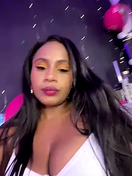 AlisonHoot69 online show from October 6, 4:32 am