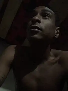 Snapshot of Jose_Smoke chatting on March 1, 7:51 am Jose Smoke online show from March 1, 7:51 am