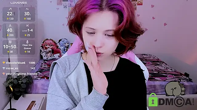 Alina Mills online show from December 4, 5:22 pm