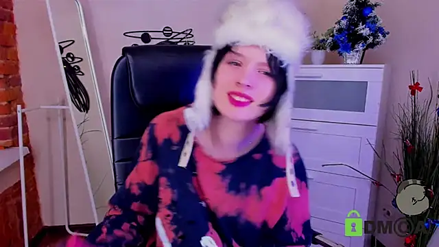 Alina Mills online show from December 30, 1:36 pm