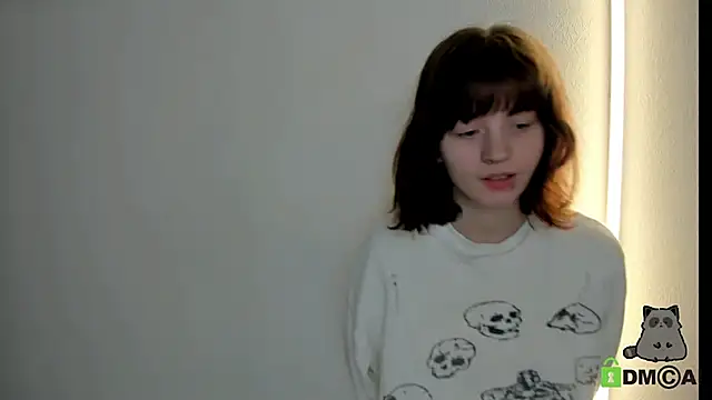 Alina Mills online show from October 20, 9:32 am