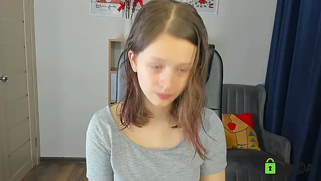 Snapshot of Alina_Mills chatting on June 12, 10:36 am Alina Mills online show from June 12, 10:36 am