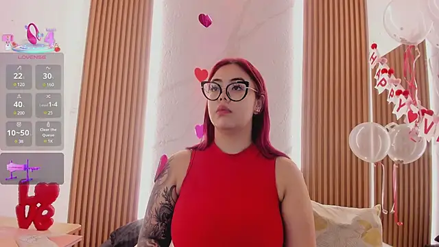 juicy led  online show from February 14, 11:21 am