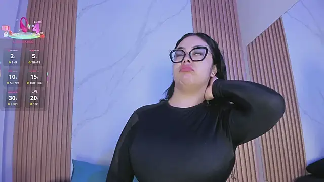 juicy led  online show from November 22, 11:09 am