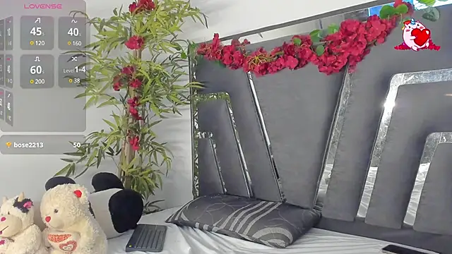 Black Rose2 online show from February 17, 3:09 pm