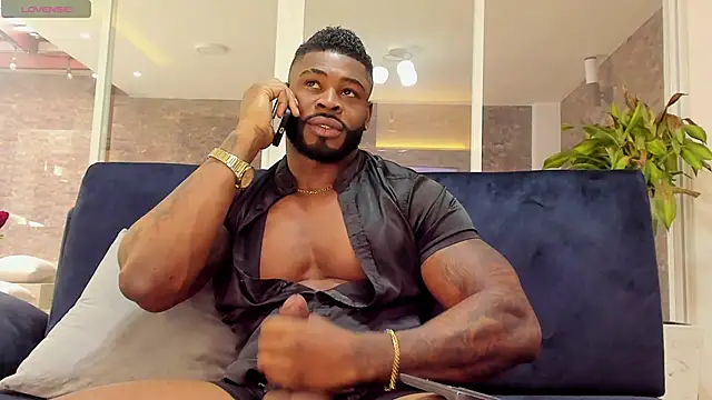 Makonneen online show from February 26, 9:27 pm