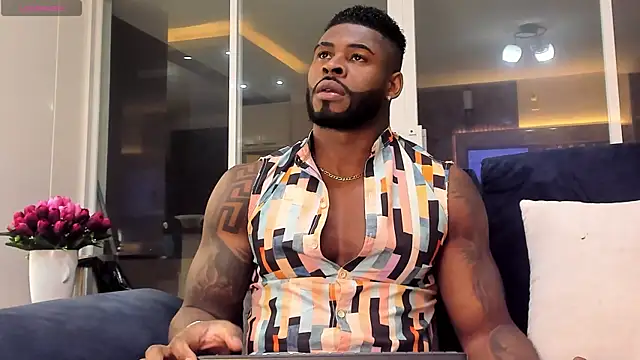 Makonneen online show from March 13, 3:00 am