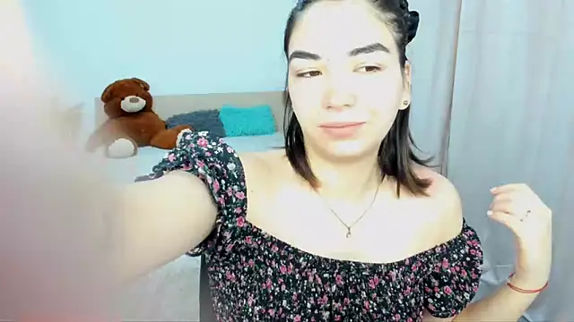 Alexa Dolly12 online show from March 21, 6:49 am