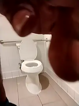 freakzmexx online show from February 3, 1:48 am