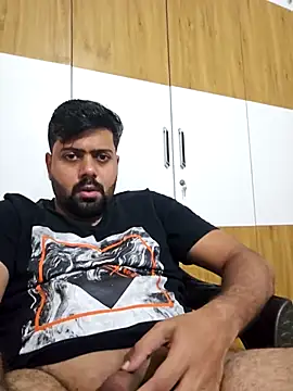 Snapshot of Hornie_small_Dick01 chatting on January 2, 2:46 pm Hornie small Dick01 online show from January 2, 2:46 pm