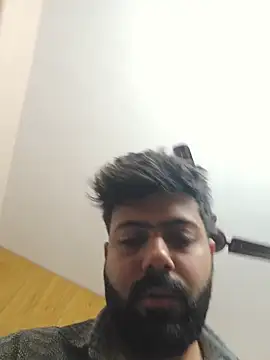 Hornie small Dick01 online show from February 10, 4:00 pm