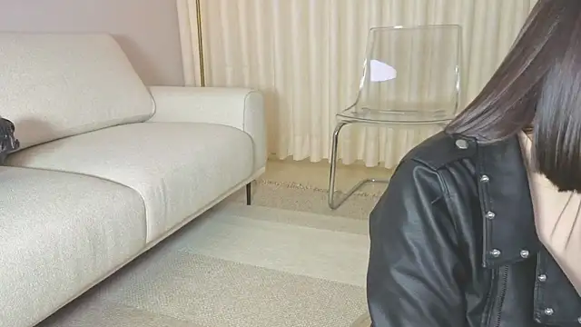 Alice milf  online show from March 12, 11:49 am