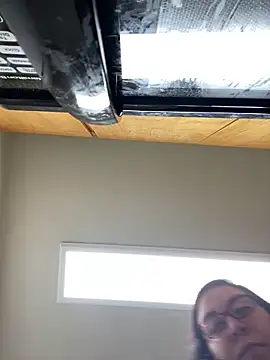 Snapshot of sparkylittlebabymama chatting on March 15, 8:04 pm sparkylittlebabymama online show from March 15, 8:04 pm