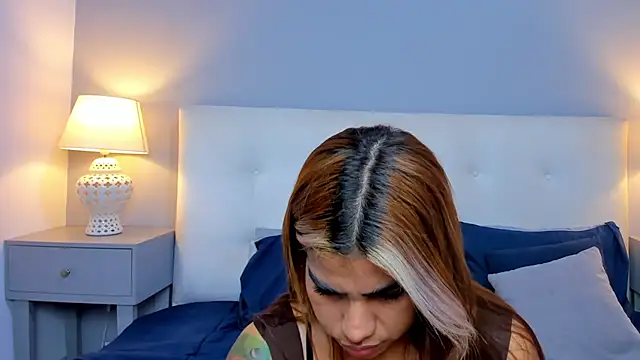 SaraaJhonsonn online show from November 1, 5:48 pm