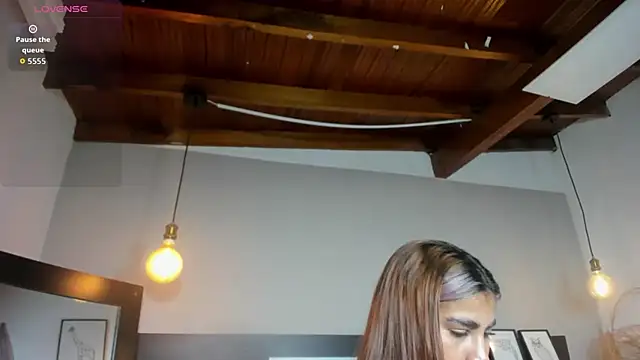 SaraaJhonsonn online show from March 14, 3:06 pm