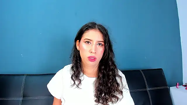 Snapshot of purplay_98 chatting on February 21, 1:50 am purplay 98 online show from February 21, 1:50 am