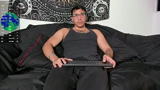 Snapshot of JayMarcos_ chatting on October 16, 4:46 am JayMarcos online show from October 16, 4:46 am