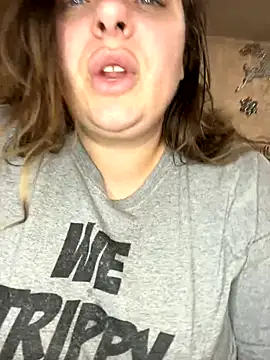 lairarose online show from December 3, 4:14 am