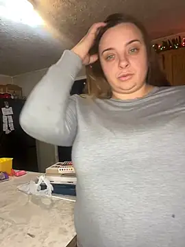 lairarose online show from December 9, 3:29 am