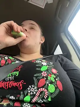 lairarose online show from December 27, 8:28 pm