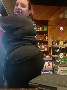 lairarose online show from April 25, 3:42 pm