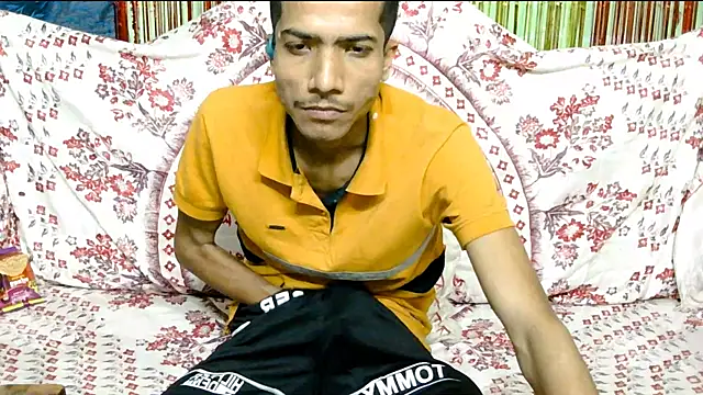 Snapshot of Alex_Suman25 chatting on February 7, 2:58 pm Alex Suman25 online show from February 7, 2:58 pm