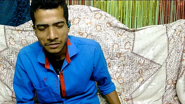 Snapshot of Alex_Suman25 chatting on February 15, 12:04 am Alex Suman25 online show from February 15, 12:04 am