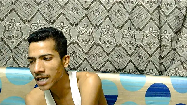 Snapshot of Alex_Suman25 chatting on February 18, 5:10 pm Alex Suman25 online show from February 18, 5:10 pm