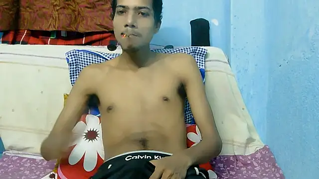 Snapshot of Alex_Suman25 chatting on September 16, 12:39 pm Alex Suman25 online show from September 16, 12:39 pm