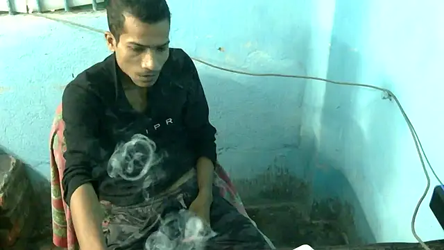 Snapshot of Alex_Suman25 chatting on October 4, 10:02 am Alex Suman25 online show from October 4, 10:02 am