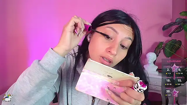 Nicolette ks  online show from January 8, 1:41 pm