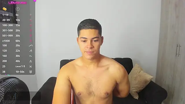 Iamdylan777 online show from December 11, 1:49 pm