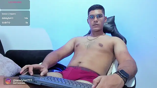 Iamdylan777 online show from February 2, 9:51 am