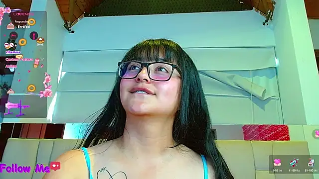 scarlleth  online show from March 12, 3:18 pm