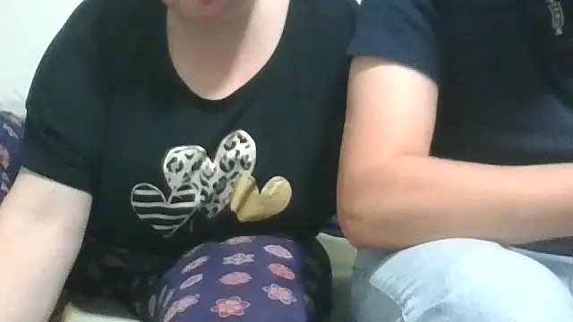 Geile versaute drecksau online show from April 18, 8:53 pm