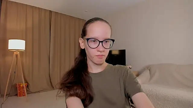 BettyBrowni online show from October 8, 4:04 pm