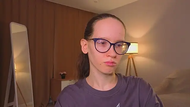 BettyBrowni online show from February 24, 4:05 pm