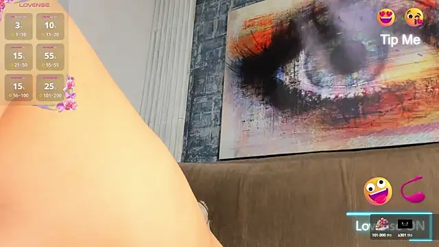 Snapshot of Paola__23 chatting on March 14, 3:47 pm Paola 23 online show from March 14, 3:47 pm