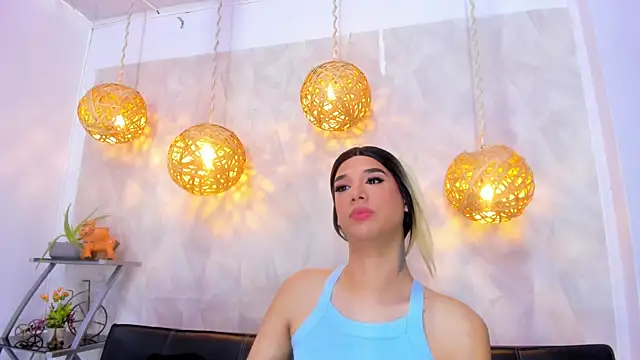 victoria aleia  online show from February 28, 8:28 pm