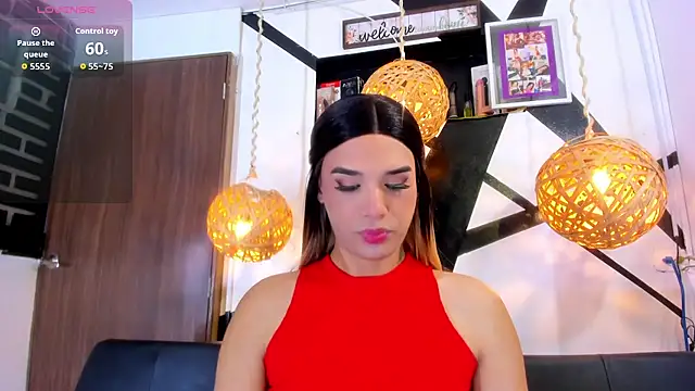 victoria aleia  online show from October 28, 11:40 pm