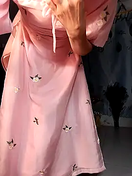 Snapshot of Kami_gaam chatting on January 20, 1:00 pm Kami gaam online show from January 20, 1:00 pm