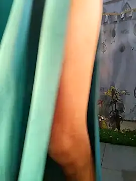 Snapshot of Kami_gaam chatting on February 14, 9:10 pm Kami gaam online show from February 14, 9:10 pm