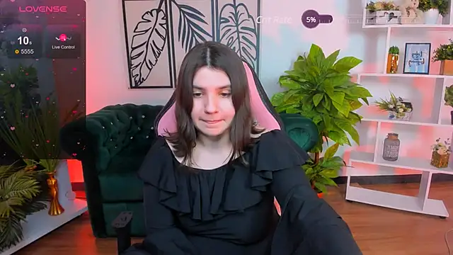 Viola  Shy online show from February 14, 3:11 am