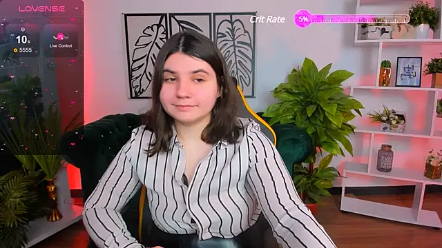 Viola  Shy online show from February 28, 9:33 pm