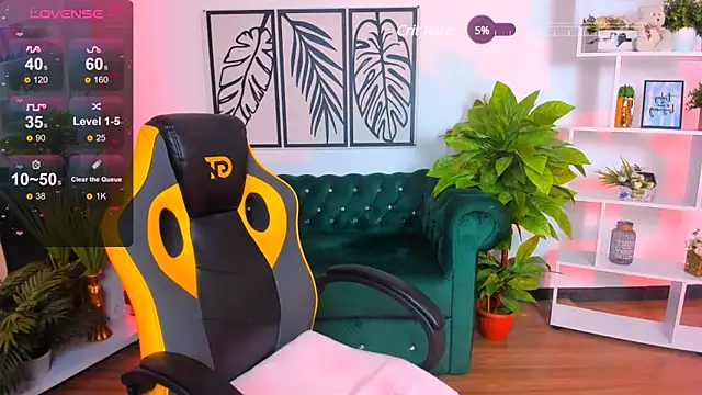 Viola  Shy online show from March 8, 3:28 am