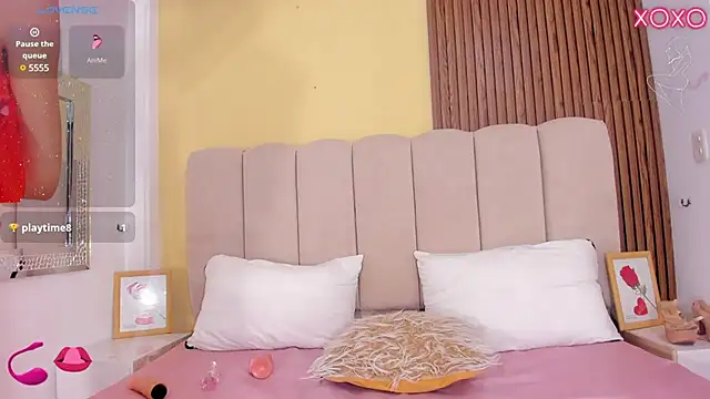 EmmyCruzZ online show from February 7, 3:55 am