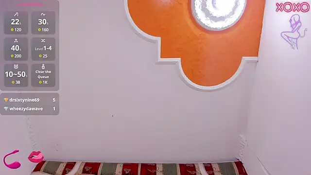 EmmyCruzZ online show from February 21, 9:13 am