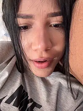 Alissarhys26 online show from December 17, 3:18 pm