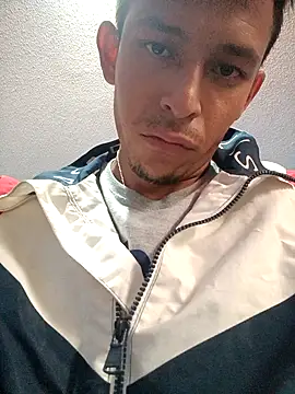 Leonul online show from December 2, 4:20 pm